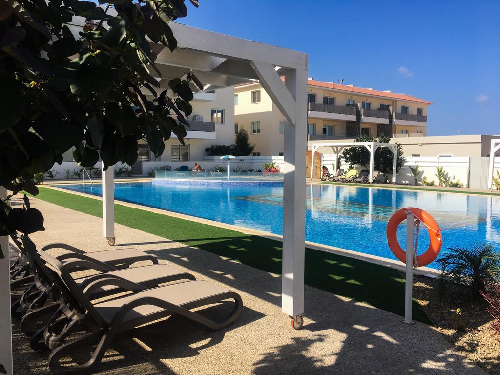 Mythical Sands Resort - Good Vibes Apartment Paralimni Esterno foto